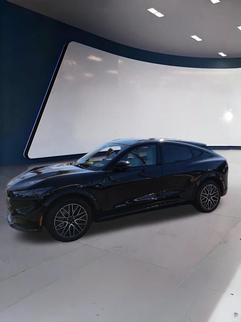 Used 2024 Ford Mustang Mach-E Premium RWD image 5