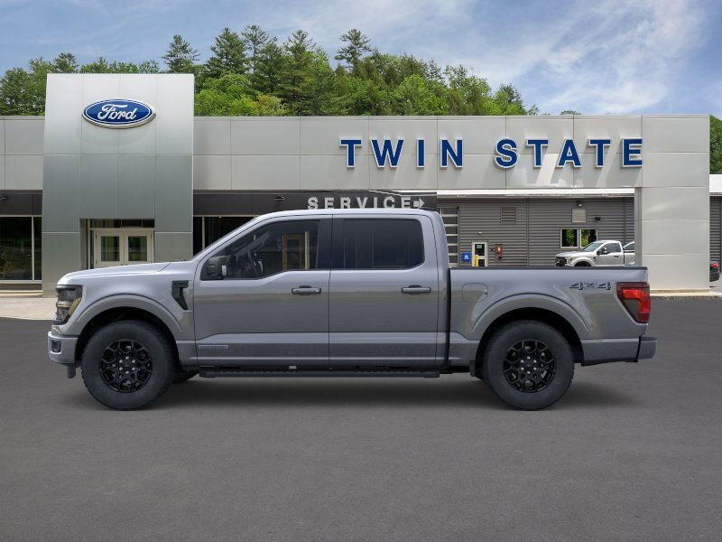 New 2025 Ford F150 XLT image 3