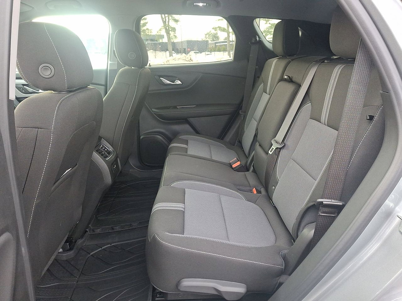 New 2026 Chevrolet Blazer LT w/ Convenience Package FWD image 13