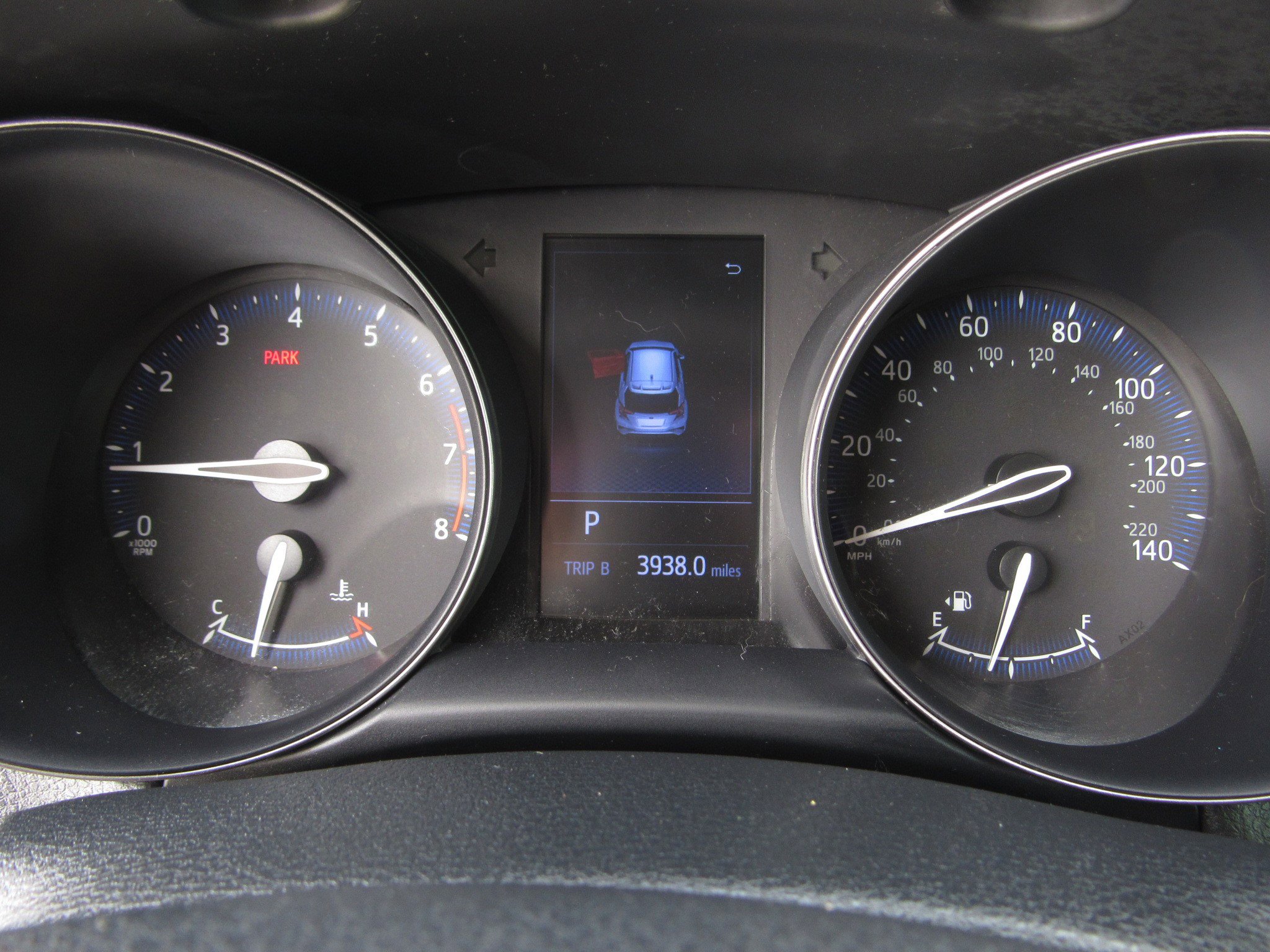 Used 2020 Toyota C-HR LE image 25