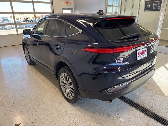 Used 2021 Toyota Venza XLE w/ Softex Package image 8