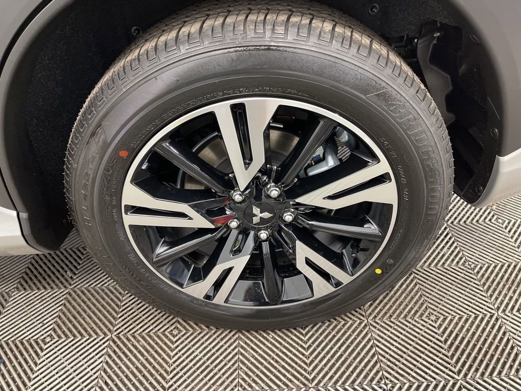 New 2026 Mitsubishi Eclipse Cross SE image 38