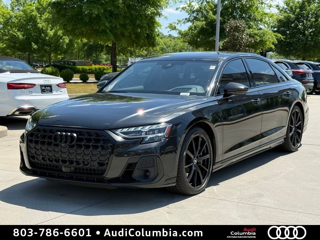 Used 2023 Audi S8 AWD/4WD image 9