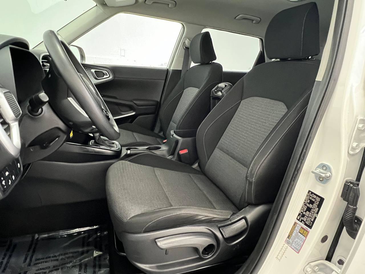 Used 2020 Kia Soul S FWD image 8