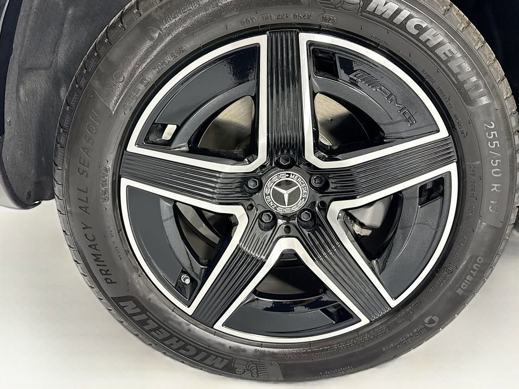 Certified 2026 Mercedes-Benz GLC 300 image 33