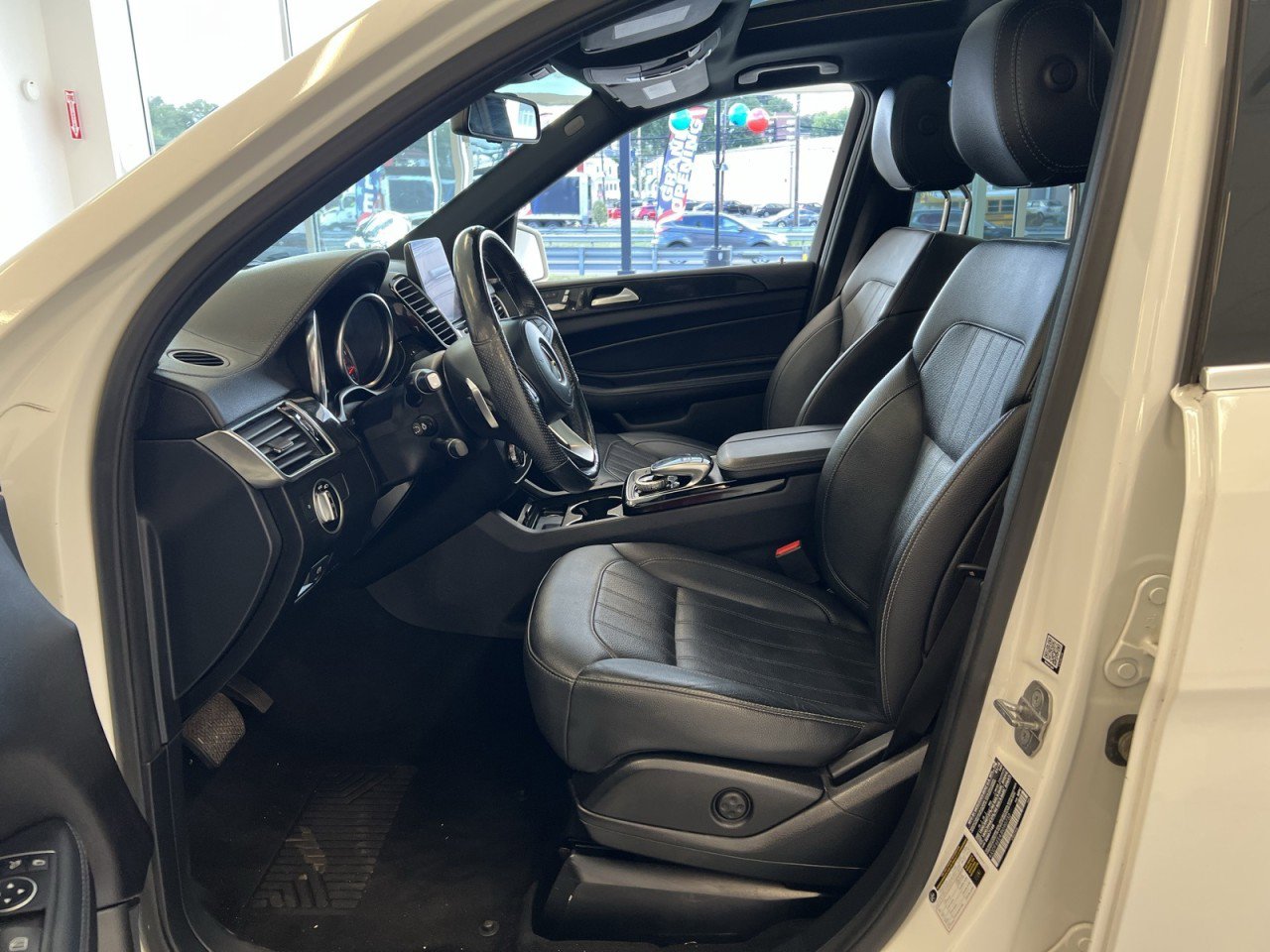 Used 2018 Mercedes-Benz GLS 450 4MATIC image 31