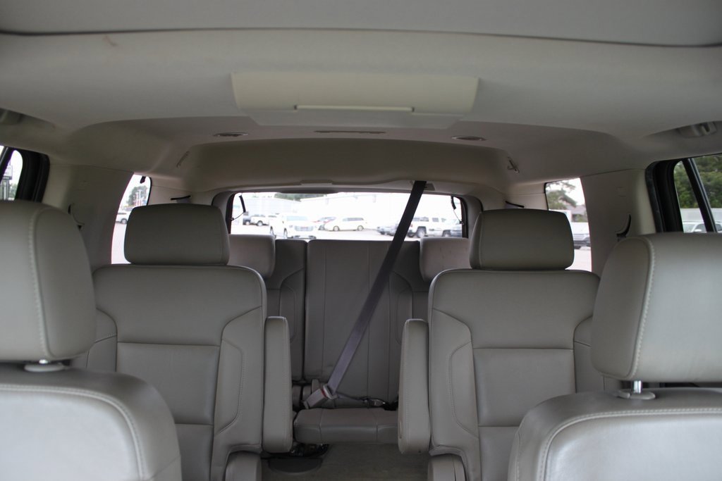 Used 2018 Chevrolet Tahoe LT image 15