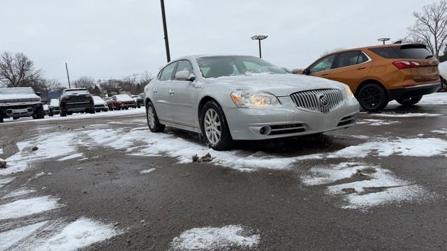 Used 2011 Buick Lucerne CXL image 3