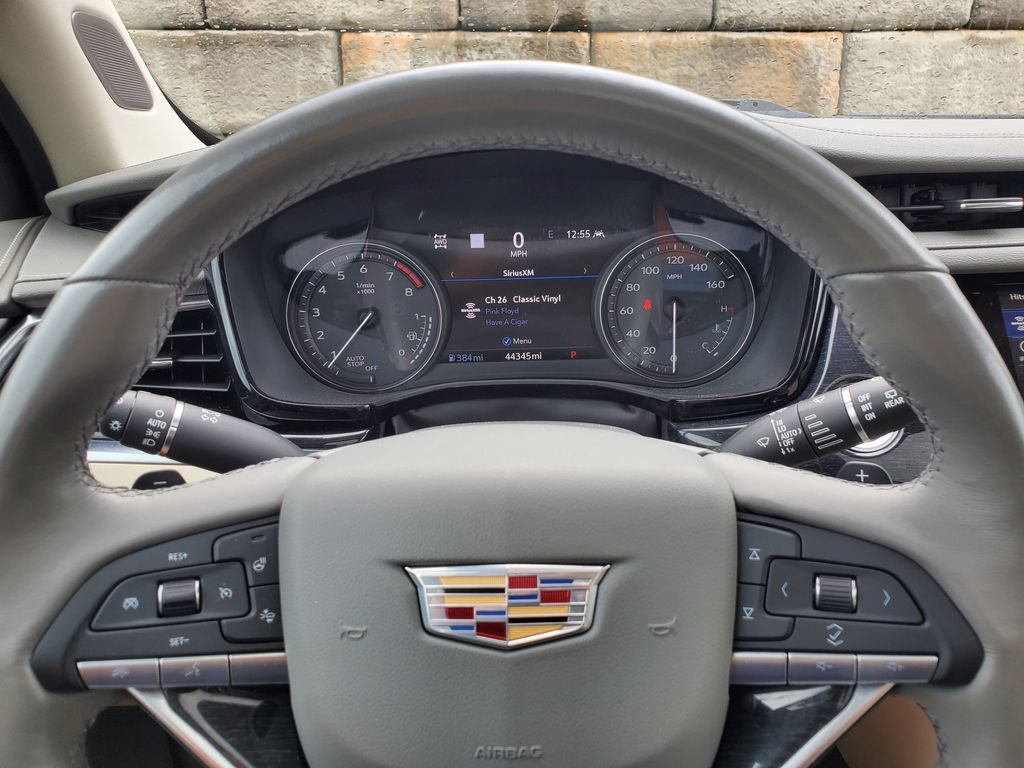 Used 2021 Cadillac XT6 Premium Luxury AWD/4WD image 21