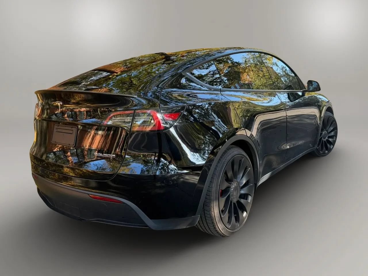 Used 2023 Tesla Model Y Long Range AWD/4WD image 8