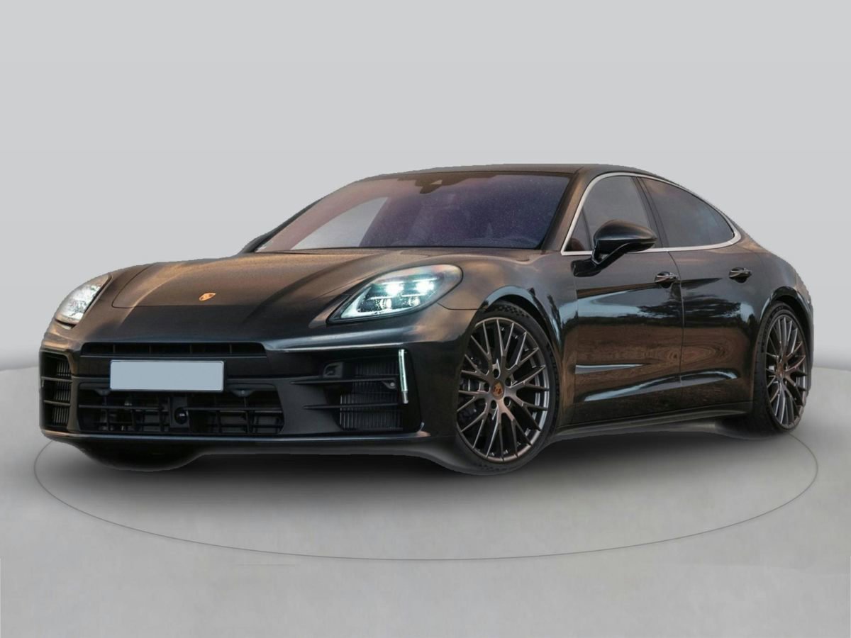 Used 2024 Porsche Panamera image 1