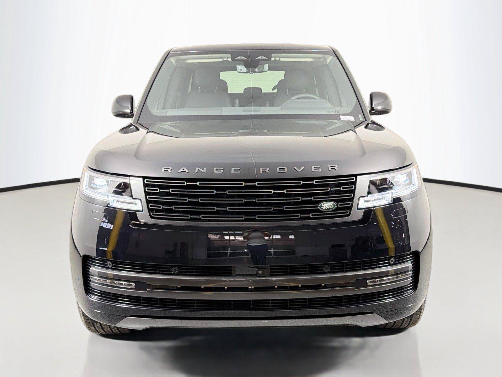 New 2027 Land Rover Range Rover SE AWD/4WD image 2