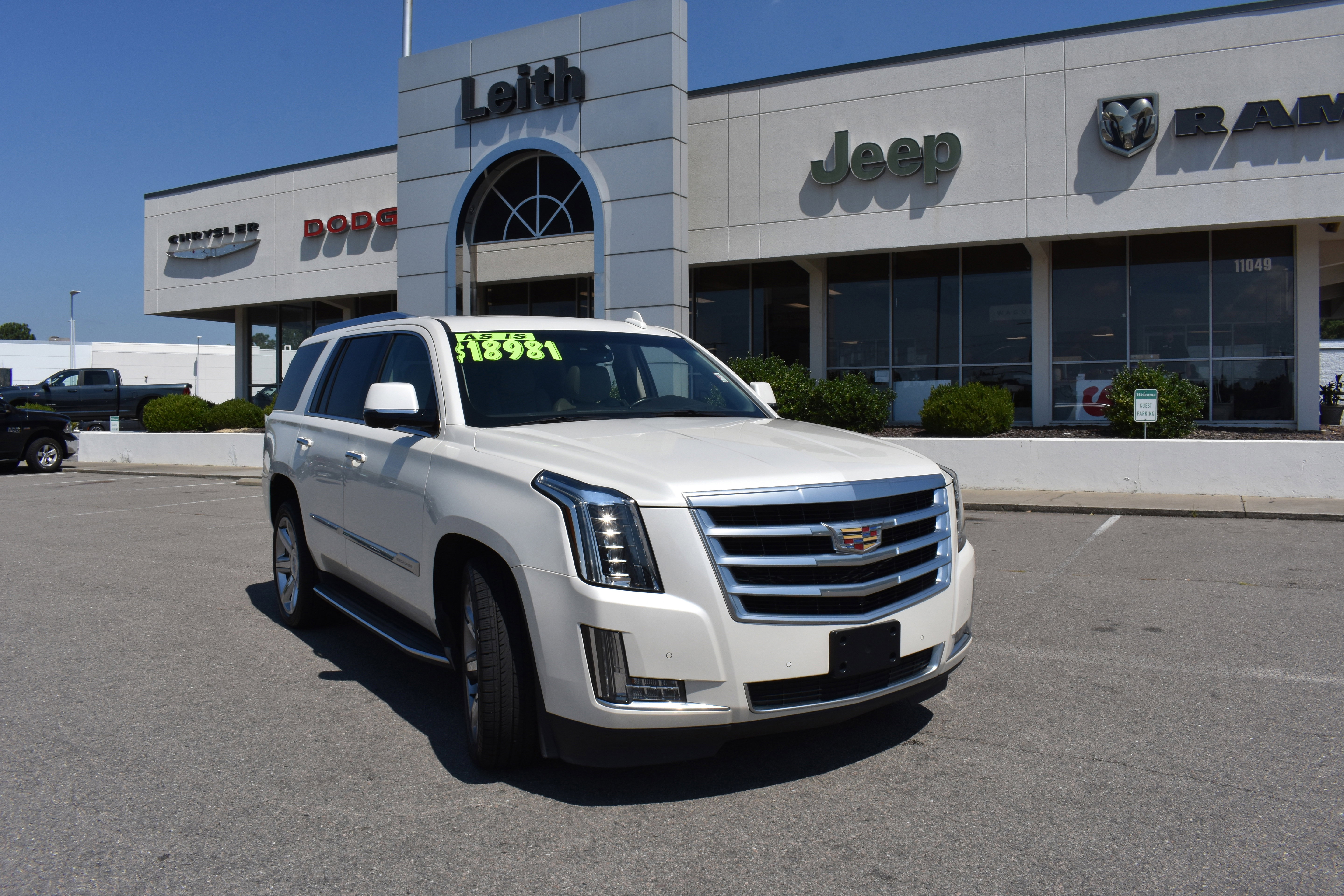 Used 2015 Cadillac Escalade Luxury