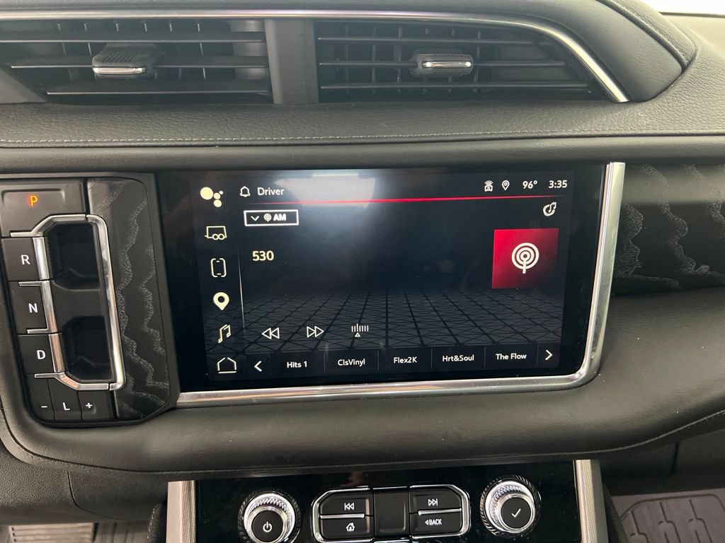 Used 2024 GMC Yukon Denali w/ Advanced Technology Package AWD/4WD image 12