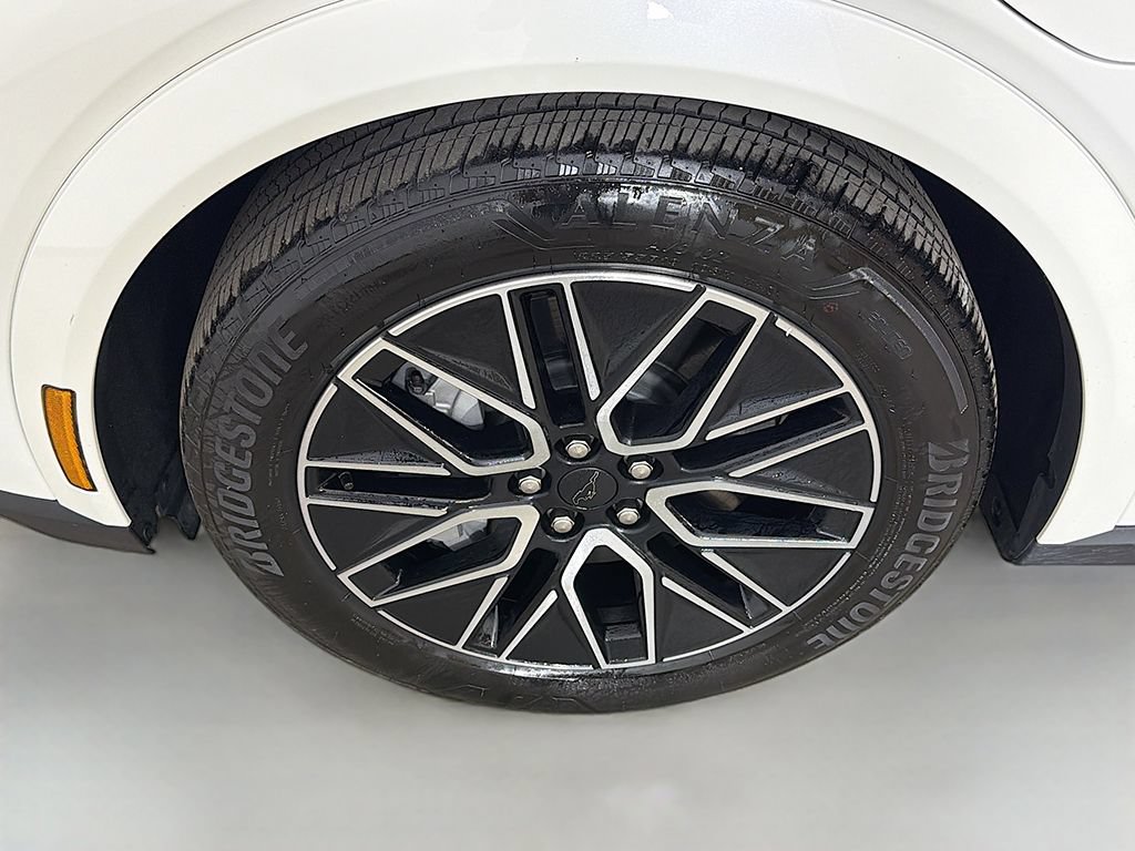 Used 2025 Ford Mustang Mach-E Premium AWD/4WD image 19