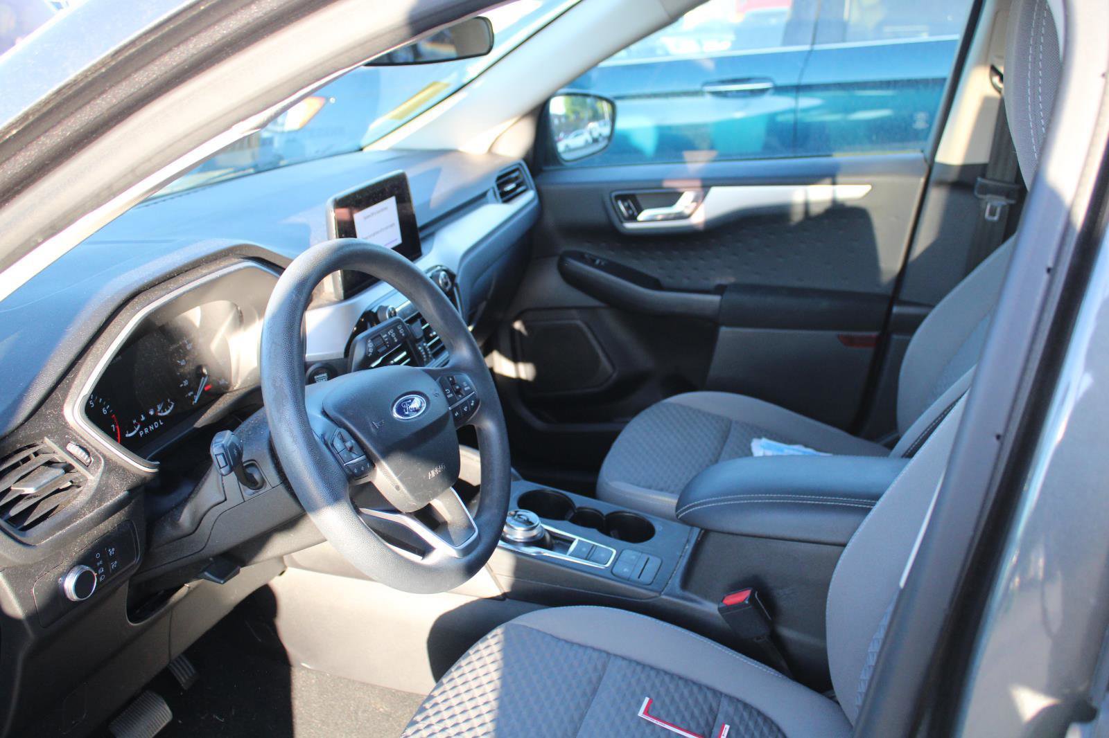 Used 2020 Ford Escape SE FWD image 8