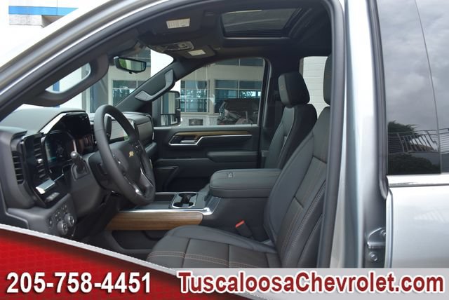 New 2026 Chevrolet Silverado 3500 High Country w/ High Country Premium Package AWD/4WD image 16