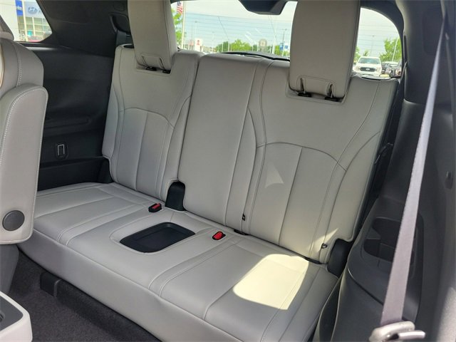 New 2026 INFINITI QX60 Autograph w/ Dark Cargo Package image 23