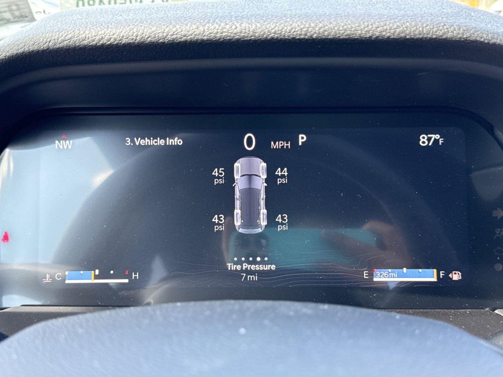 New 2025 Jeep Grand Cherokee Laredo X w/ Luxury Tech Group I image 17