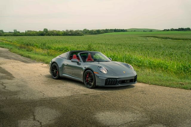 Used 2026 Porsche 911 Targa 4 GTS AWD/4WD image 30