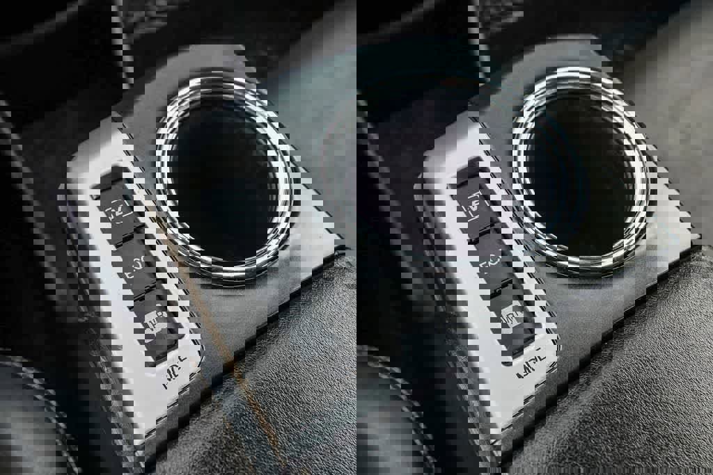 Used 2015 Toyota Prius V Four image 23