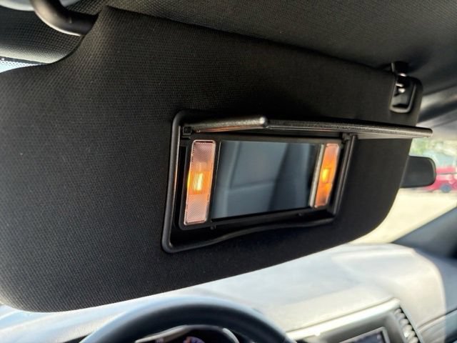 Used 2019 Jeep Grand Cherokee Laredo AWD/4WD image 31