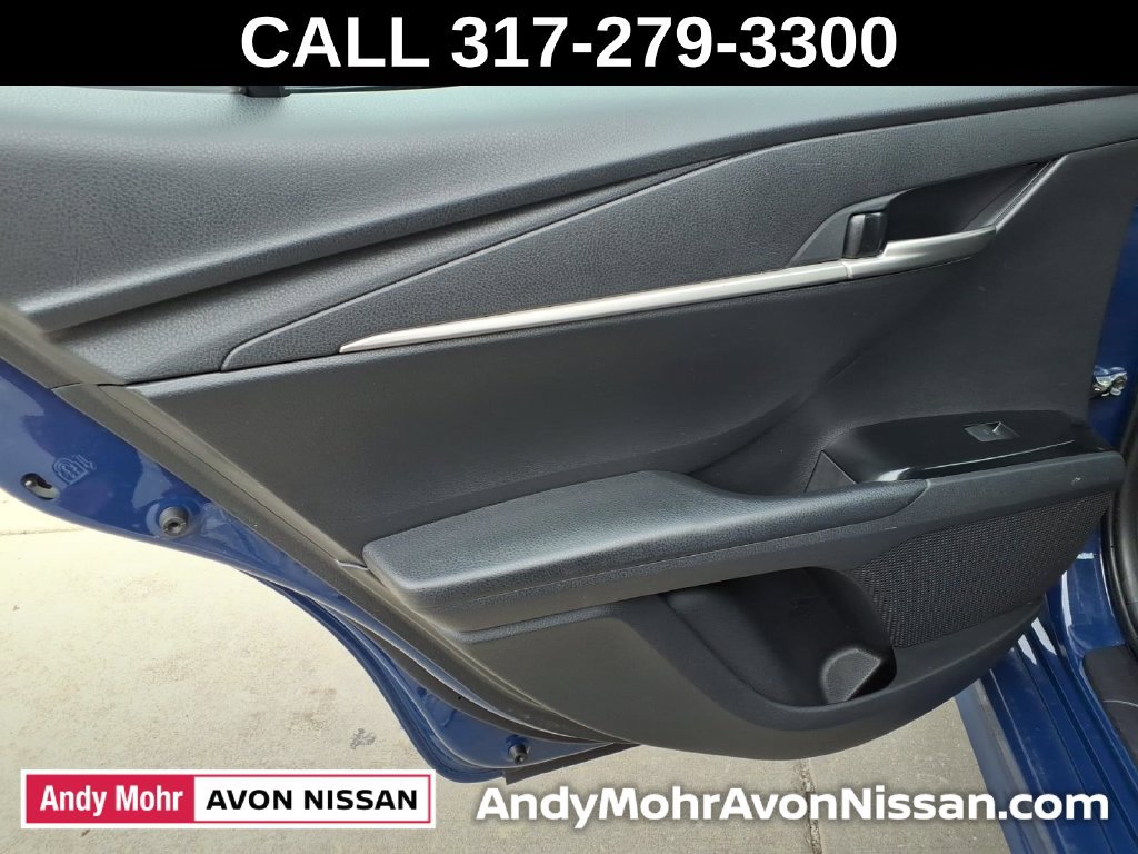 Used 2025 Toyota Camry SE FWD image 35
