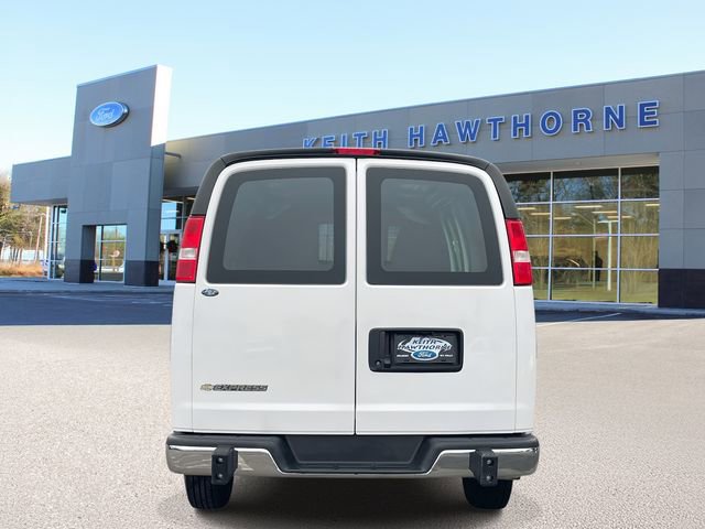 Used 2024 Chevrolet Express 2500 w/ Driver Convenience Package image 6