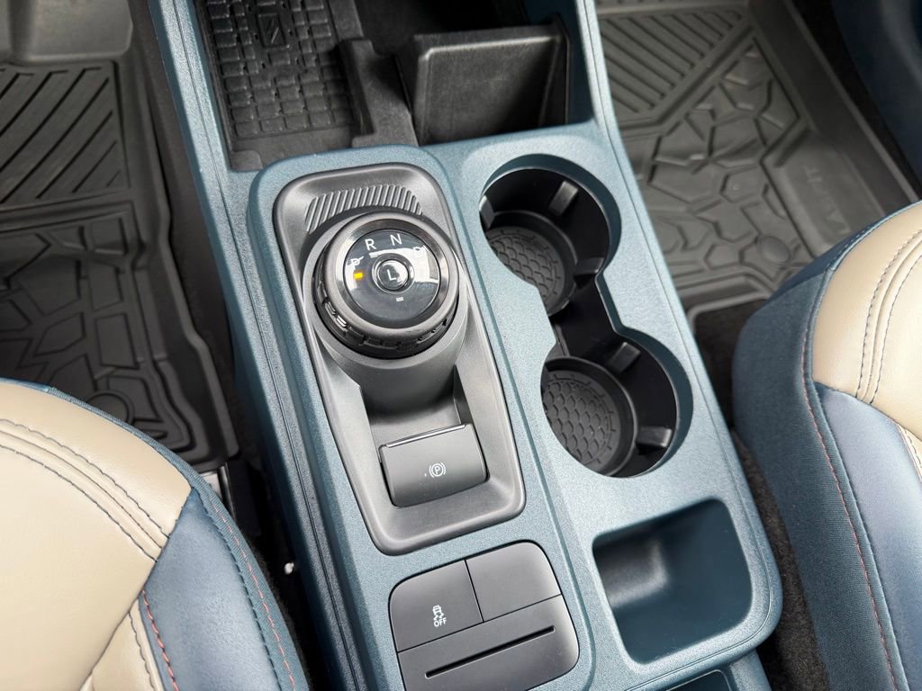 Used 2025 Ford Maverick Lariat w/ 4K Tow Package image 28