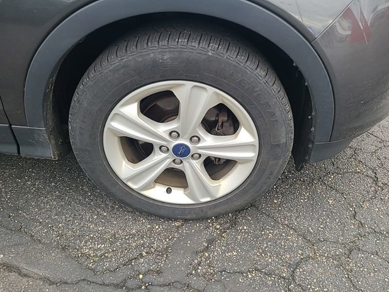 Used 2016 Ford Escape SE w/ SE Cold Weather Package image 7