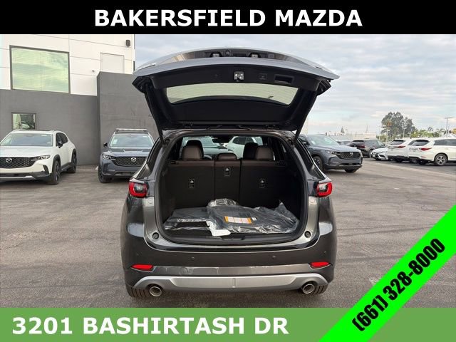 New 2025 MAZDA CX-5 Signature image 11