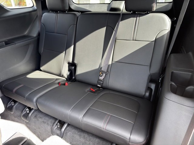 Certified 2023 Chevrolet Traverse RS w/ LPO, Floor Liner Package image 11