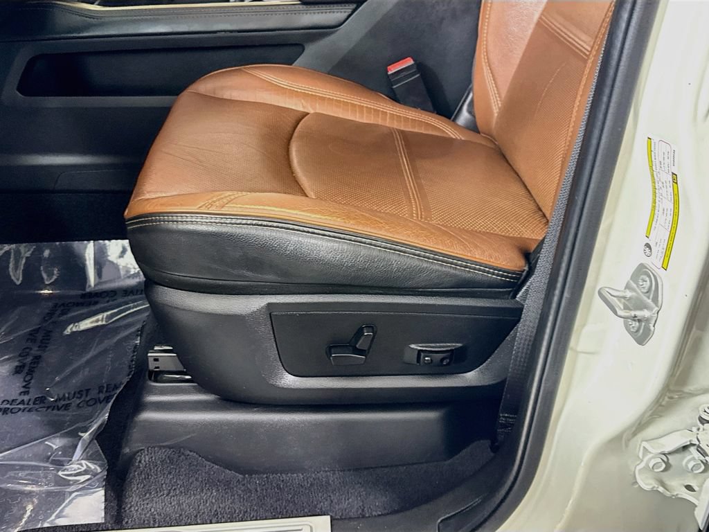 Used 2019 RAM 3500 Limited AWD/4WD image 27