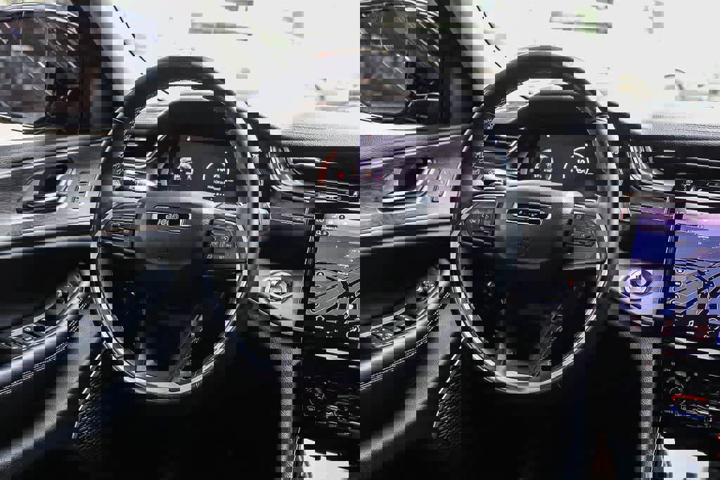 Used 2021 Jeep Grand Cherokee L Limited image 15