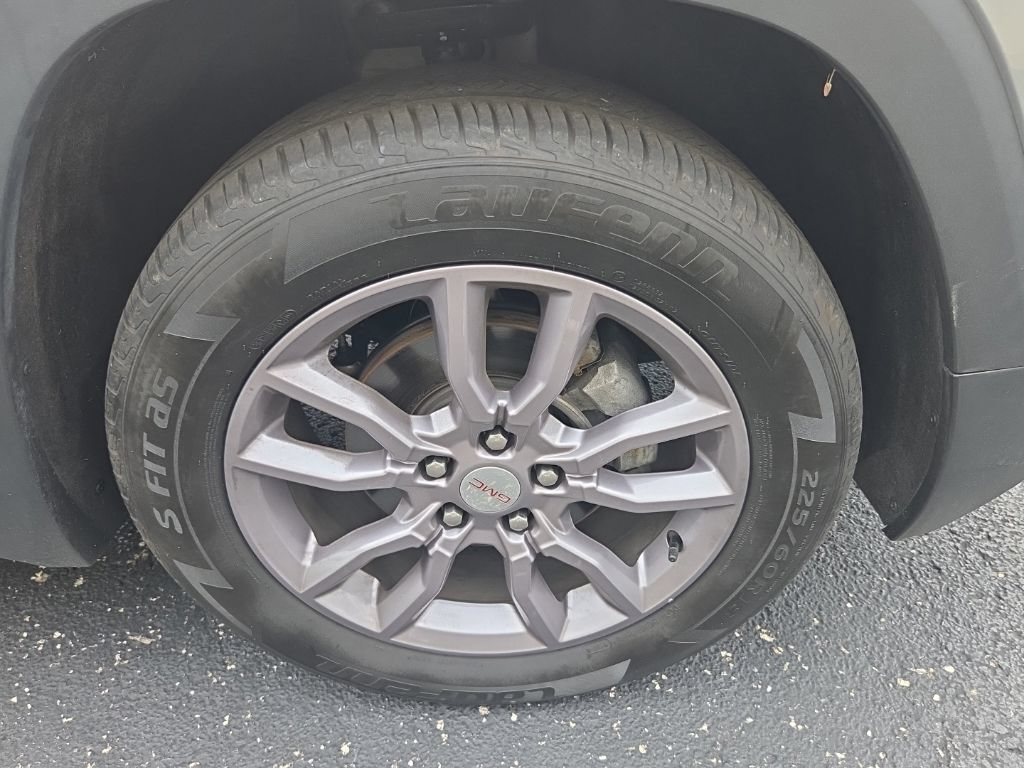 Used 2023 GMC Terrain SLT AWD/4WD image 20