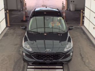 Used 2022 Ford Escape SEL w/ SEL Stealth AWD Package image 2