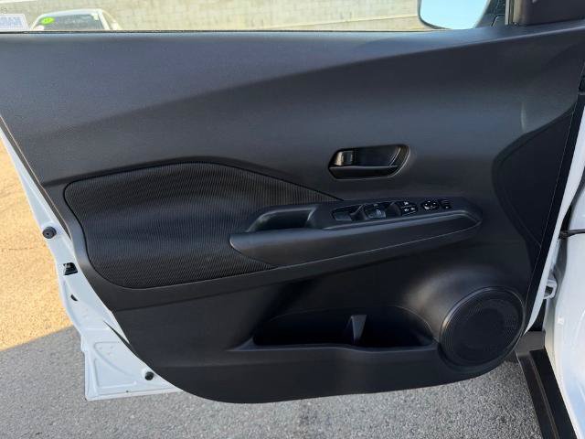Certified 2025 Nissan Kicks Play S FWD image 18