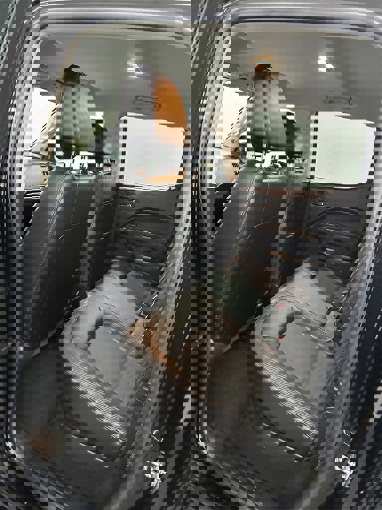 Used 2018 GMC Canyon All Terrain w/ Trailering Package image 25