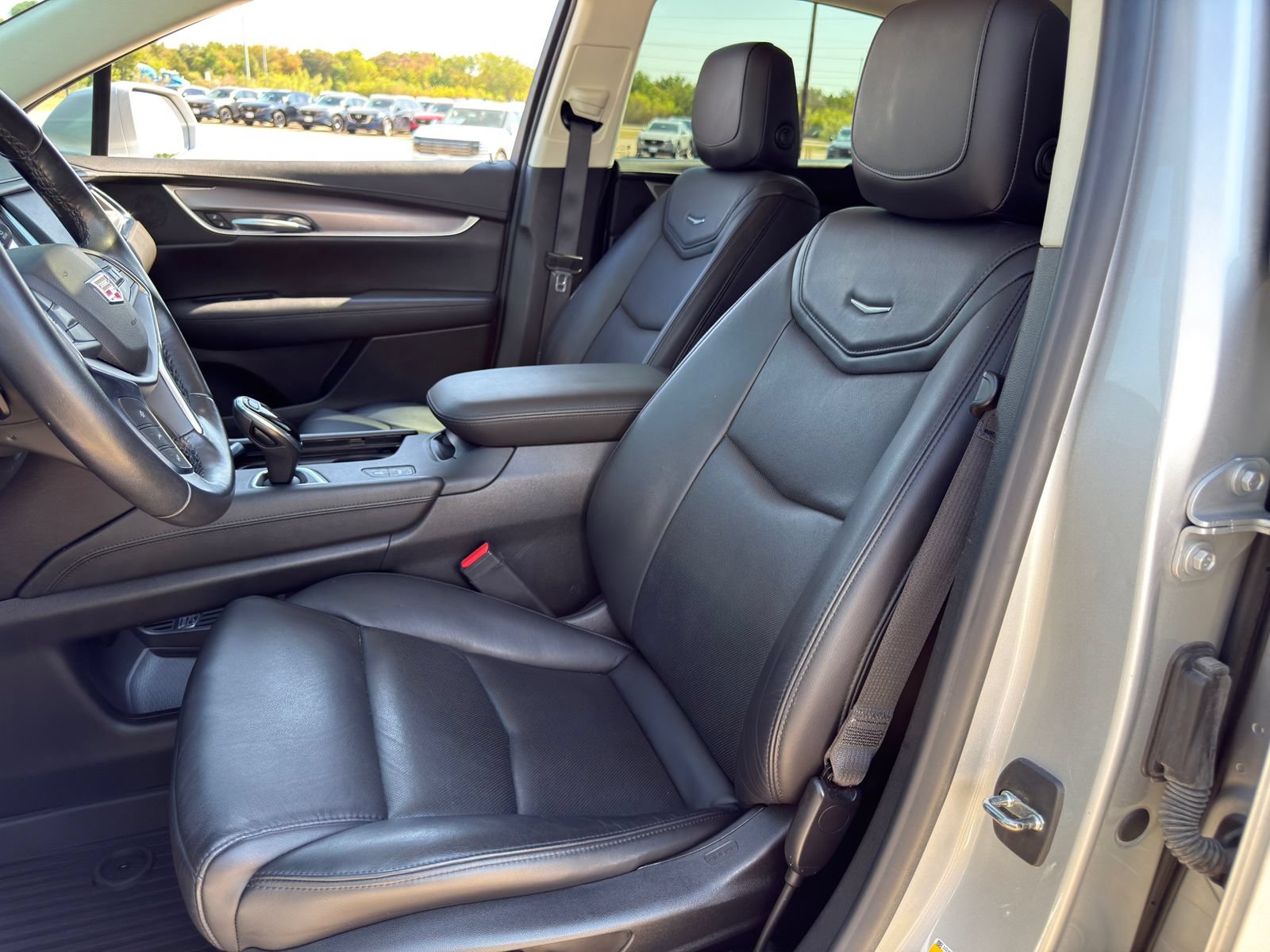 Used 2019 Cadillac XT5 Premium Luxury FWD image 27