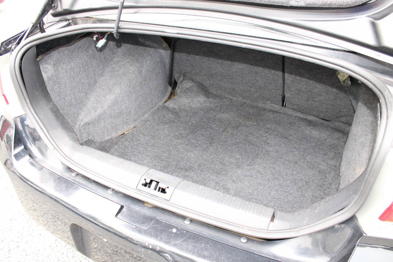 Used 2008 Ford Focus SE FWD image 22