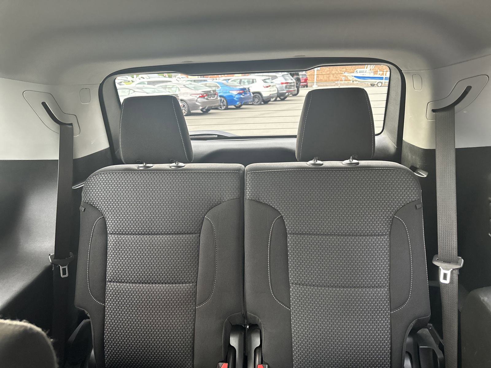 Used 2022 GMC Acadia SLE image 21