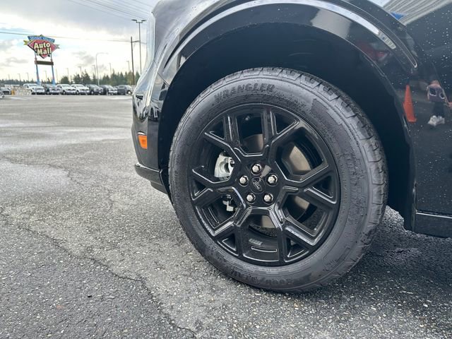 Used 2025 Ford Maverick Lobo image 25