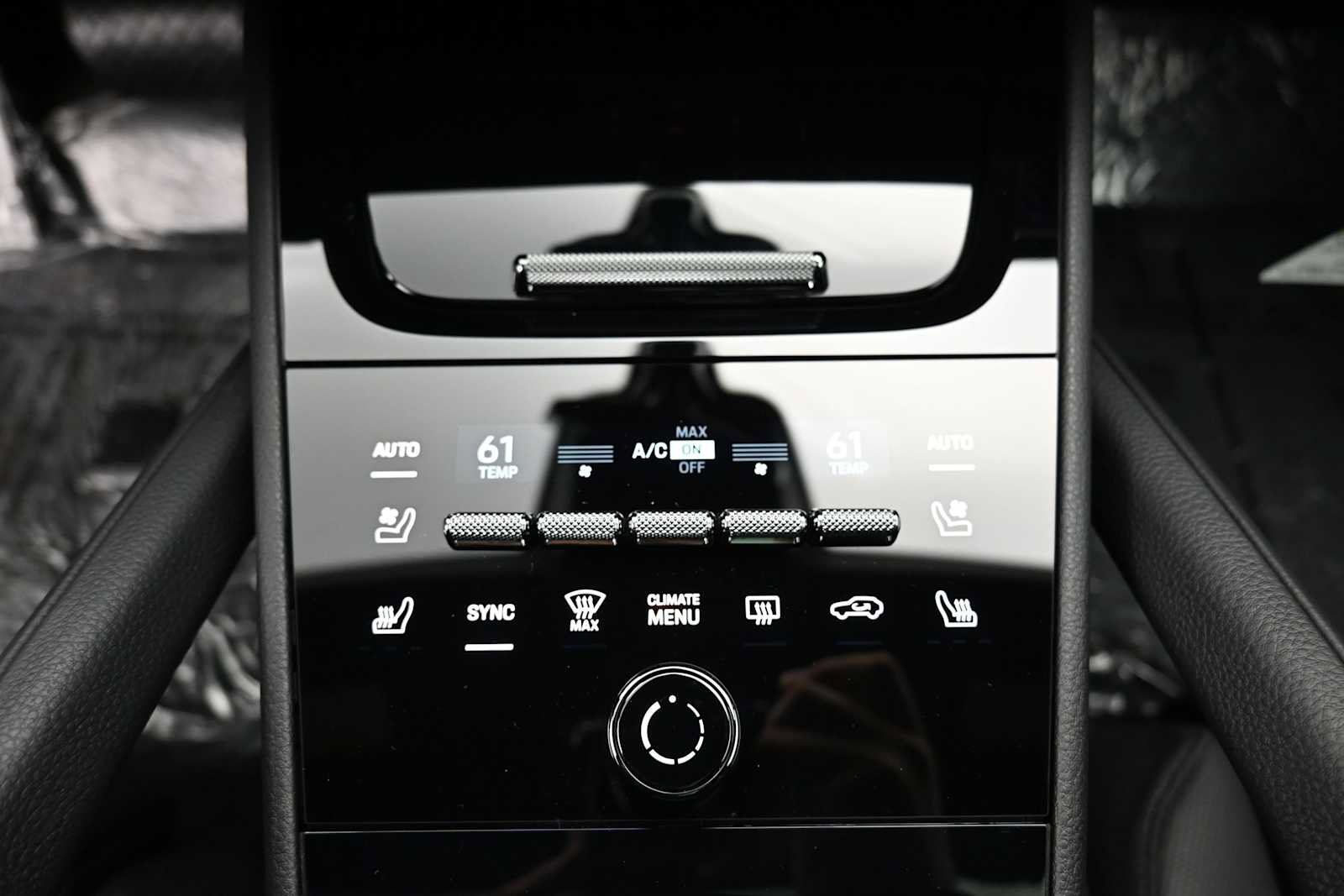 Certified 2026 Porsche Cayenne Coupe AWD/4WD image 13