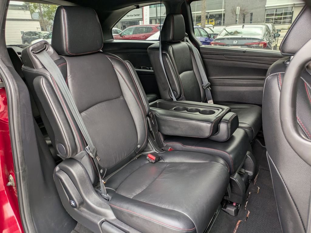 Used 2025 Honda Odyssey Sport-L image 27