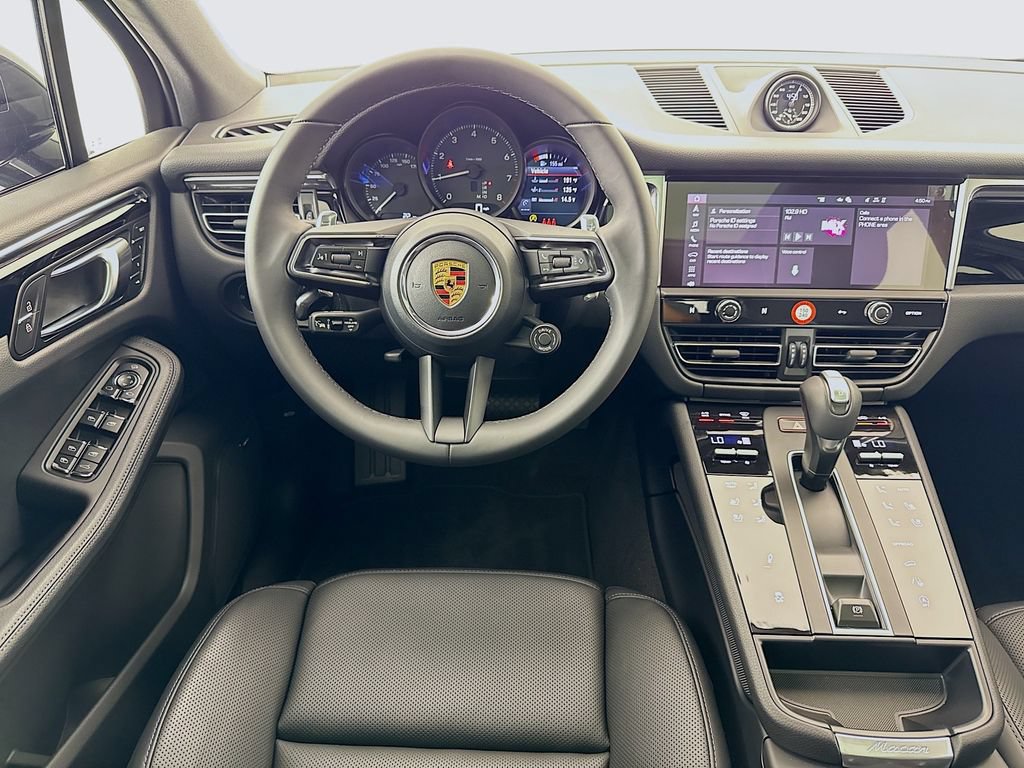 New 2026 Porsche Macan AWD/4WD image 27