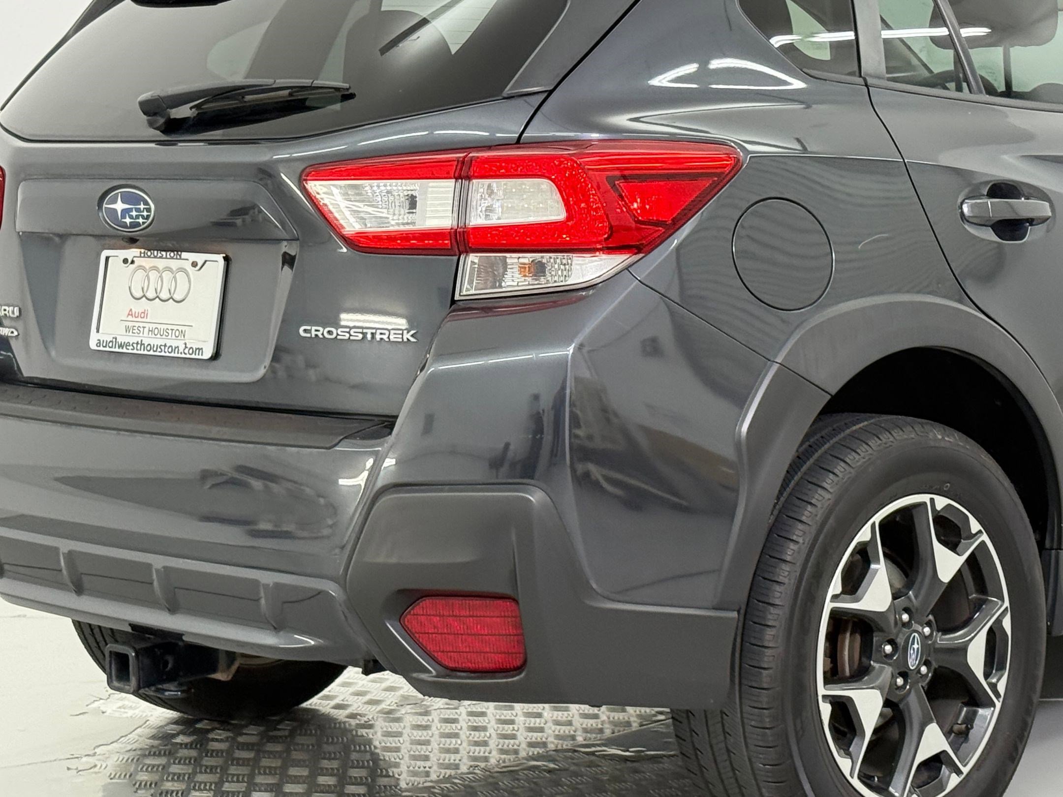 Used 2019 Subaru Crosstrek 2.0i Premium w/ Eyesight System image 12