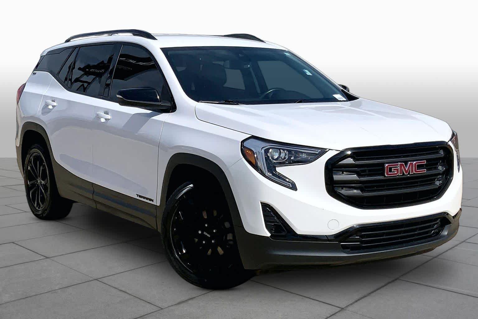 Used 2021 GMC Terrain SLT w/ Elevation Edition FWD image 3