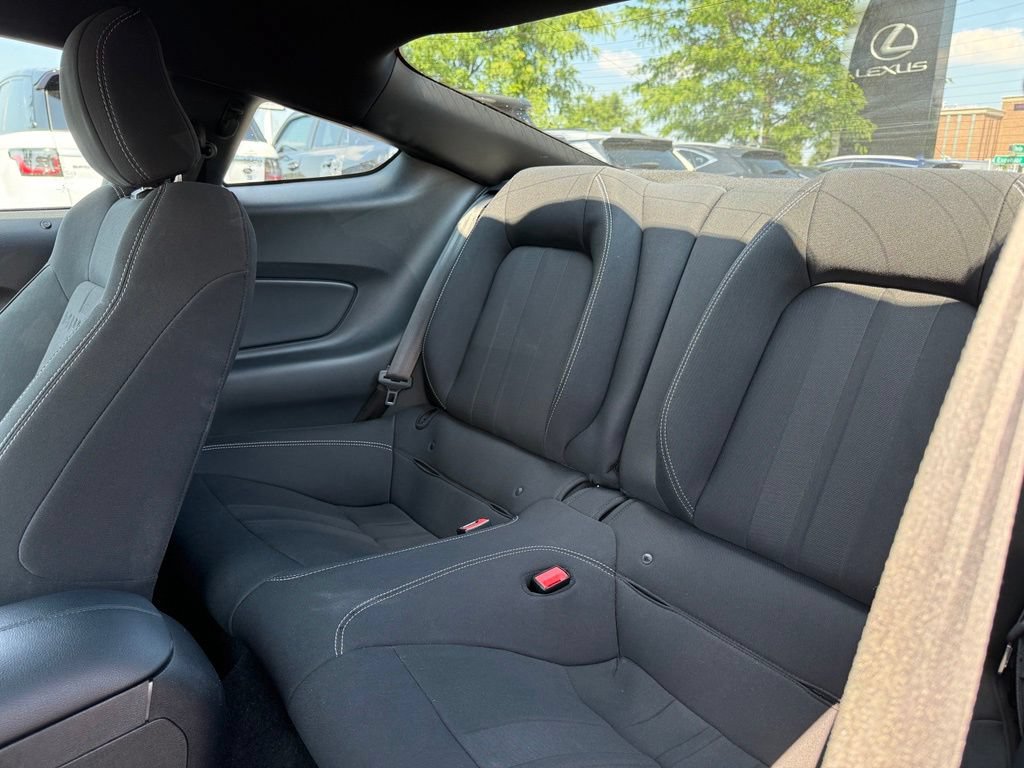 Used 2019 Ford Mustang Coupe w/ Equipment Group 101A RWD image 15