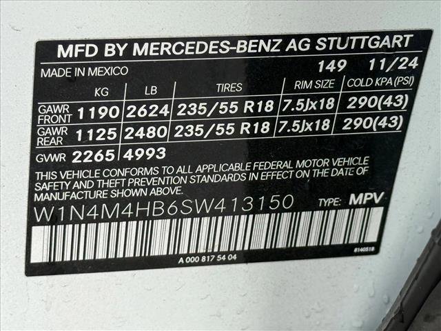 Used 2025 Mercedes-Benz GLB 250 4MATIC image 23