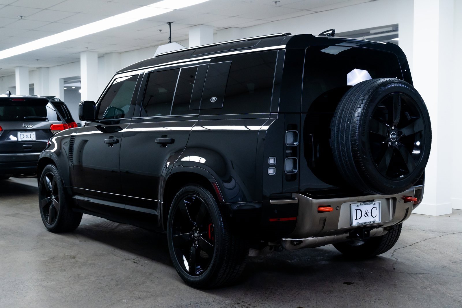 Used 2021 Land Rover Defender 110 X image 4